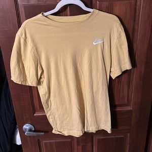 See pictures for appearance and colors